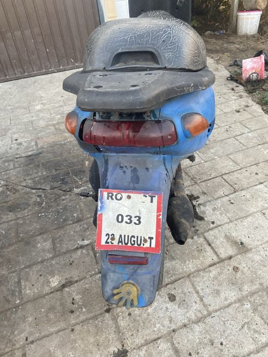 Vand scuter Gilera TYPOON