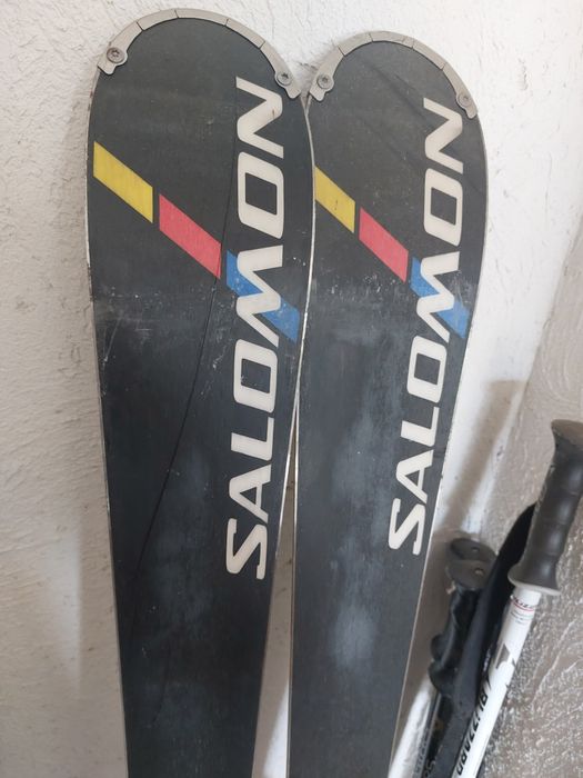 Продавам 240лв Ски Salomon Powerline