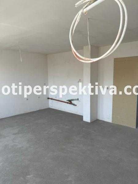 Продава се Тристаен апартамент в Пловдив, Център - 94 кв.м за 2483 €/кв.м - Снимка #4