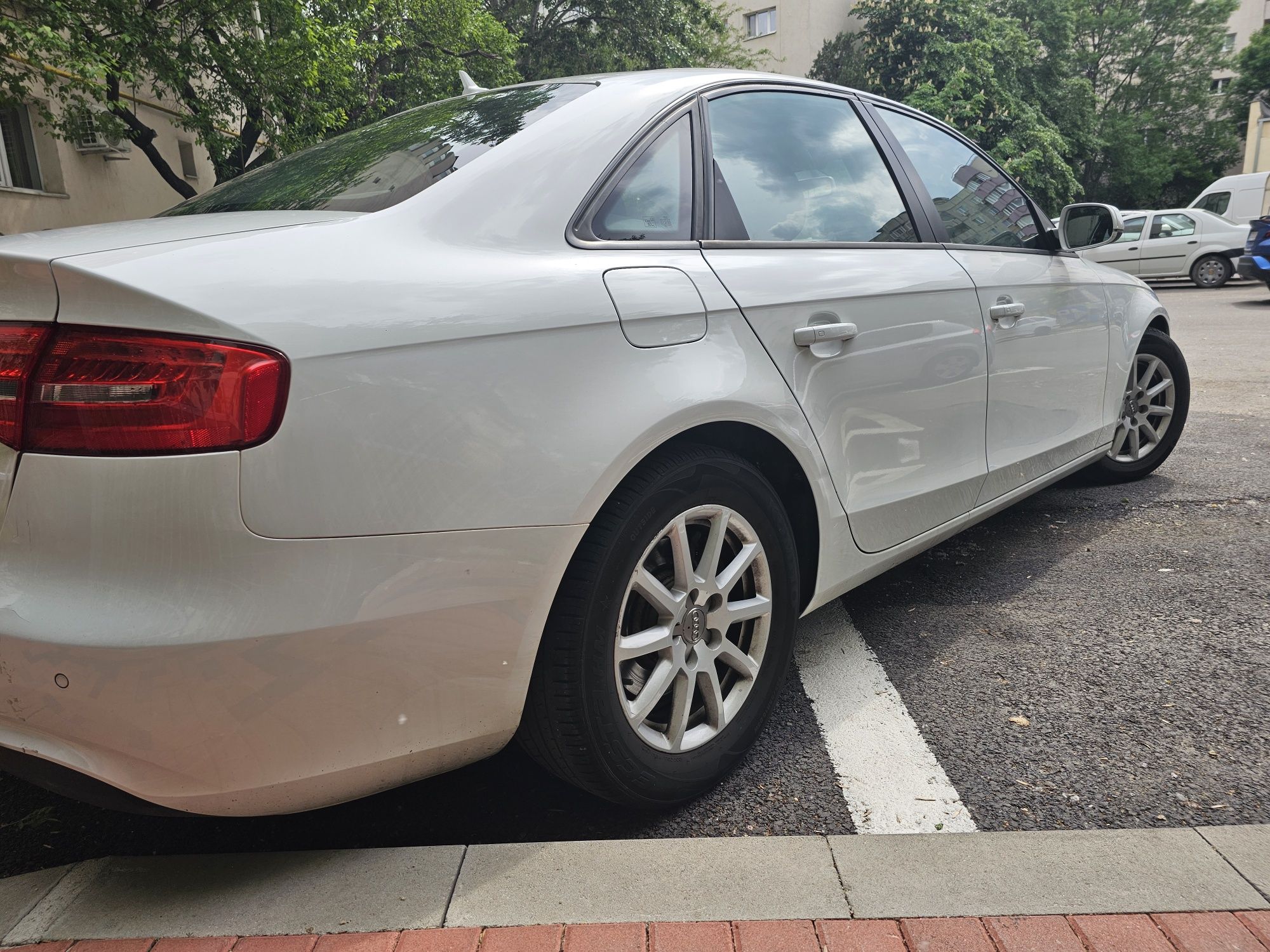 Audi A4 Limousine 2013