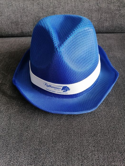 Шапки - нови; Бъф Coca-Cola - нов