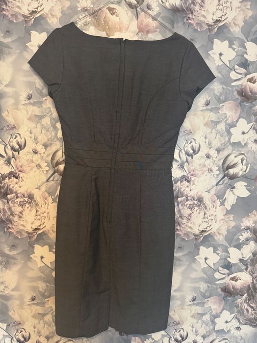 Елегантна рокля H&M