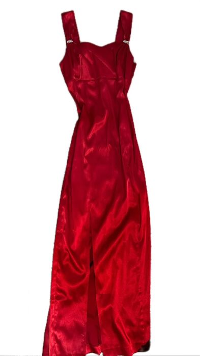 Платья вечерный