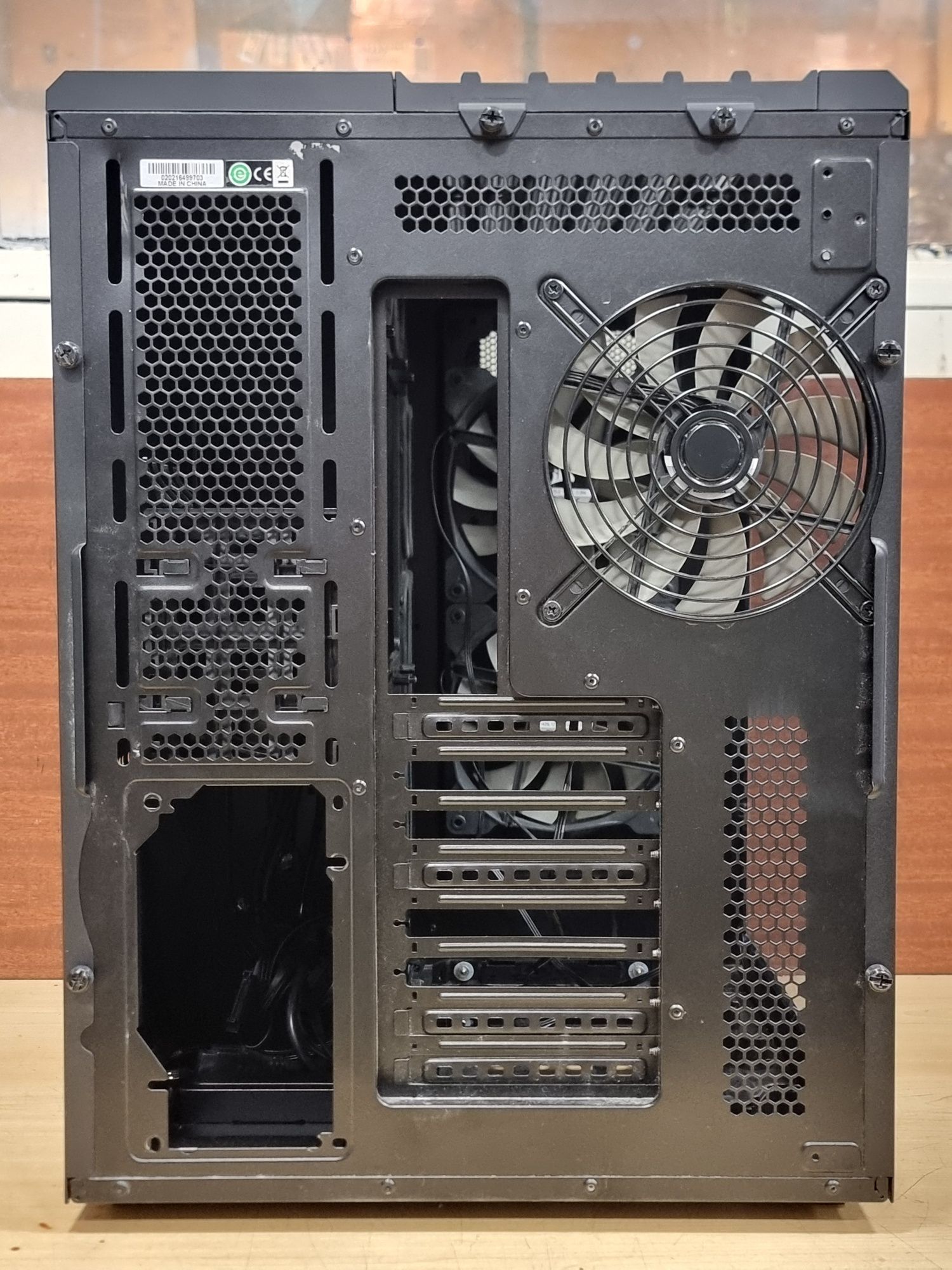 Компютърна кутия / Corsair Carbide Series Air 540
