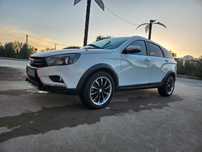 Lada vesta kross