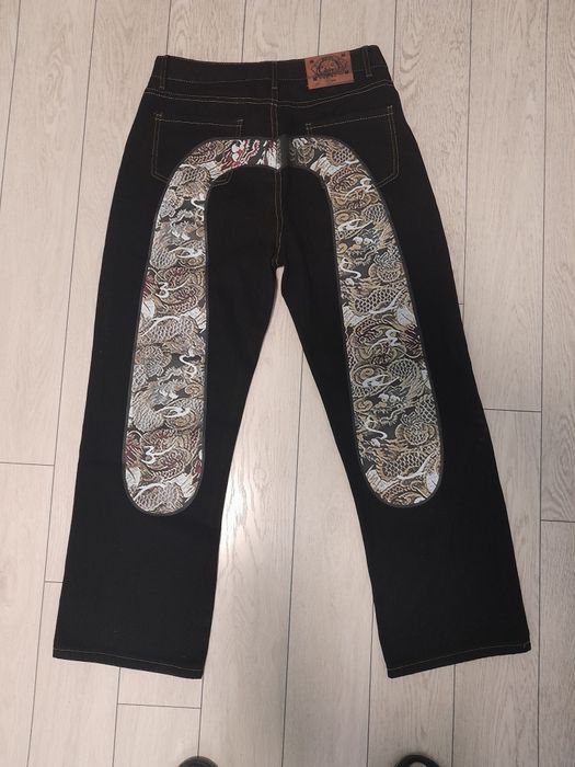 Evisu jeans размер M