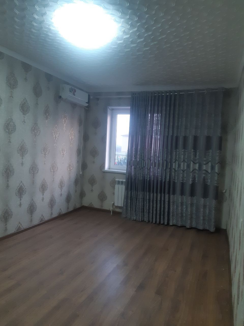 Квартира сотилади паканада