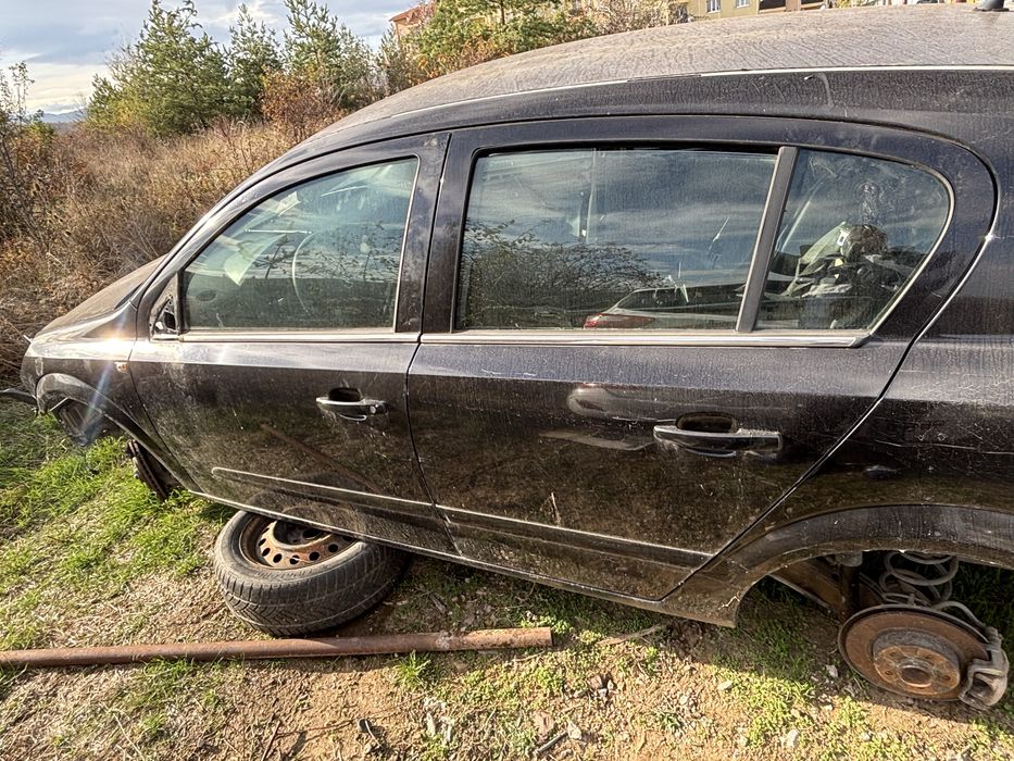 Опел Астра 1.7 исузу на части 2006 г