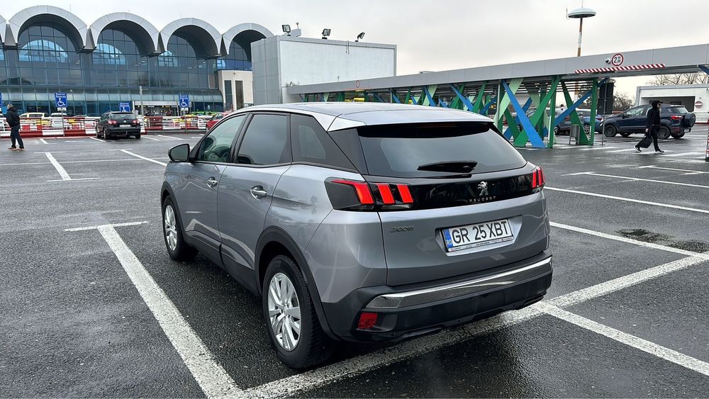 Masini de inchiriat Rent a car Bucharest Inchirieri auto Aeroport