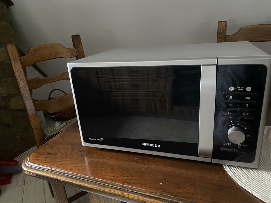 Cuptor cu microunde Samsung