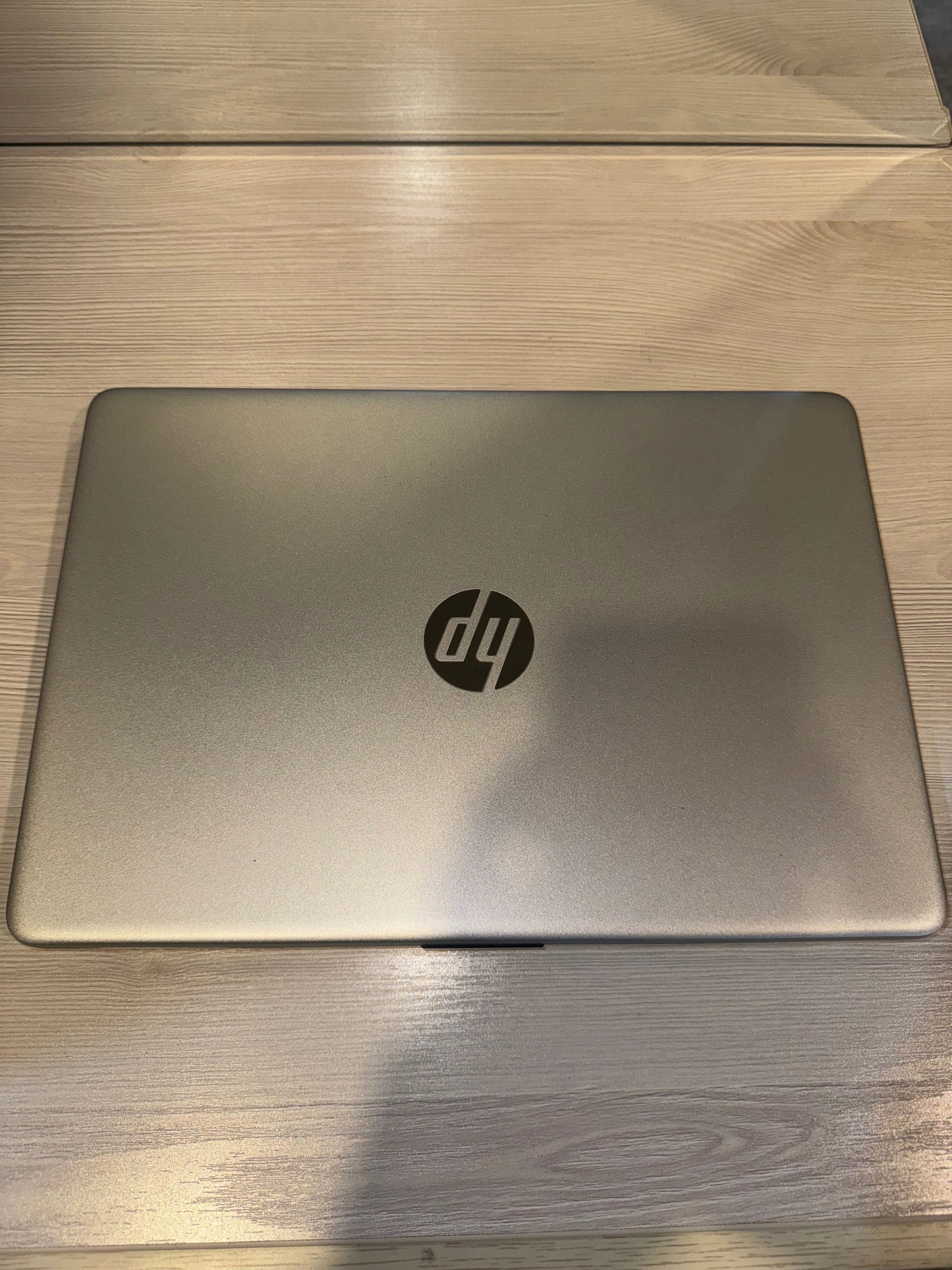 HP Laptop Sotiladi!!!