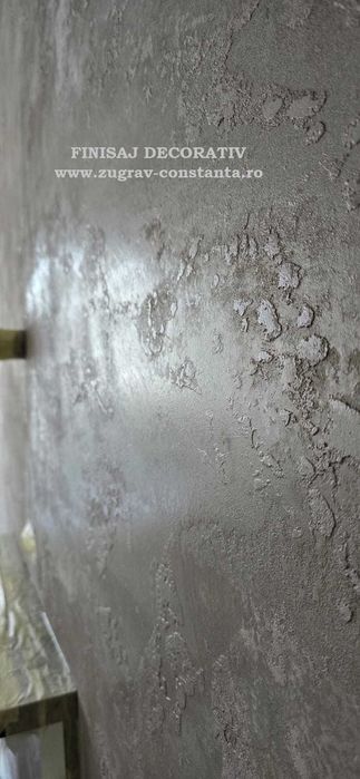 Zugraveli mecanizate - Sapa Autonivelanta - Decorative - Montare Tapet