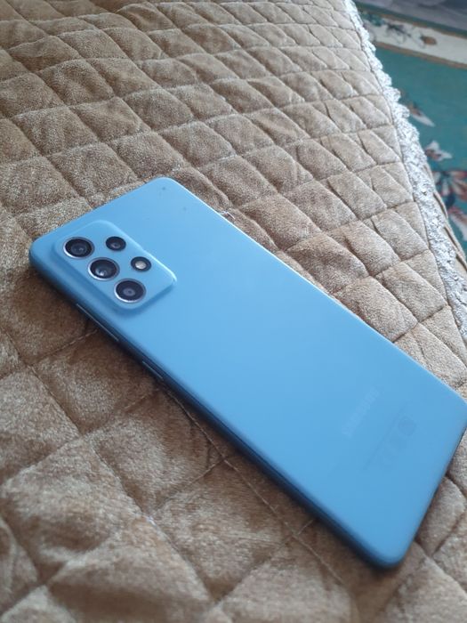 Продам Samsung galaxy a52