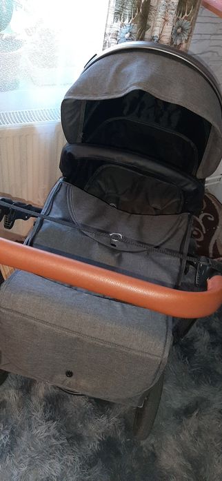 Vând Carucior modular transformabil 3 in 1 Coccolle Siyana Urban Grey