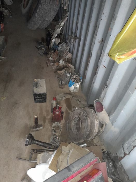 Зил запчастлар сотилади