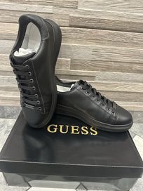 Сникърси guess НОВИ