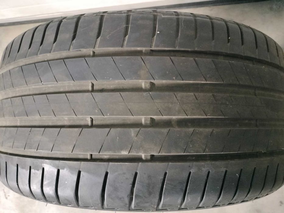 2 cauciucuri 285 45 21 hankook și 255/35/21