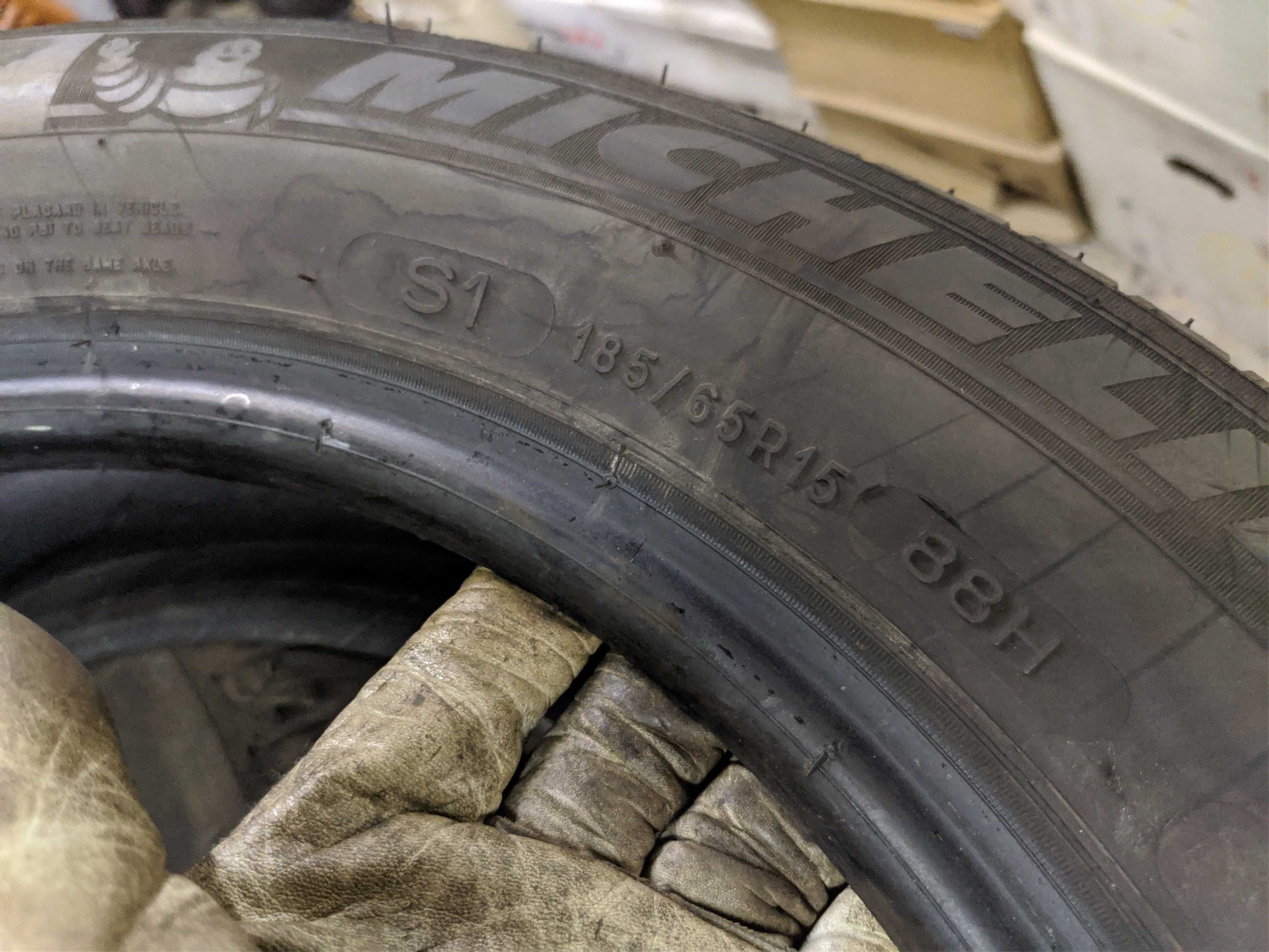 4бр Летни гуми 185 65 15 - Michelin