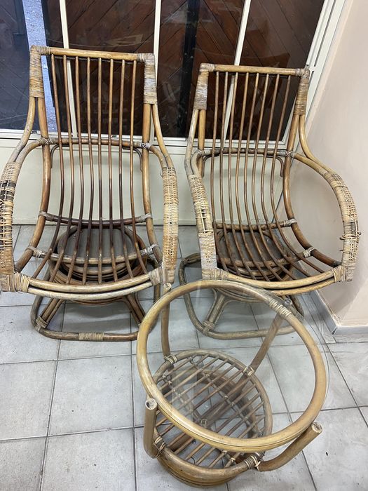 Ратанови кресла и маса