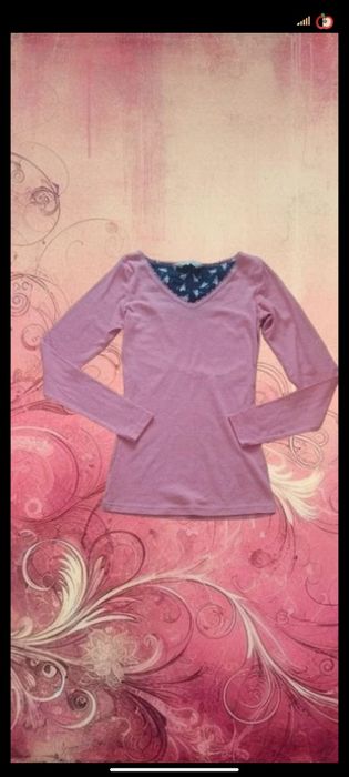 bluza roz cu decolteu cu model floral y2k