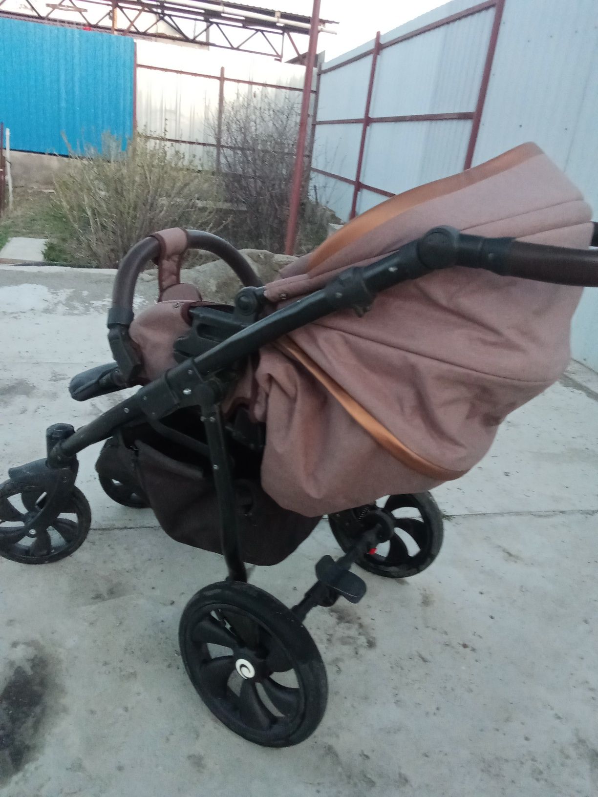 Tutis 3 в 1 в хорошем состоянии