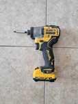 Dewalt DCF801, autofiletanta cu impact, fără perii, pe acumulator