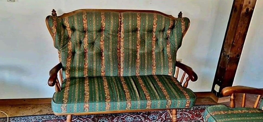 Два дивана двойки + Кресло. Масивно дърво. Внос Германия. Перфектни.