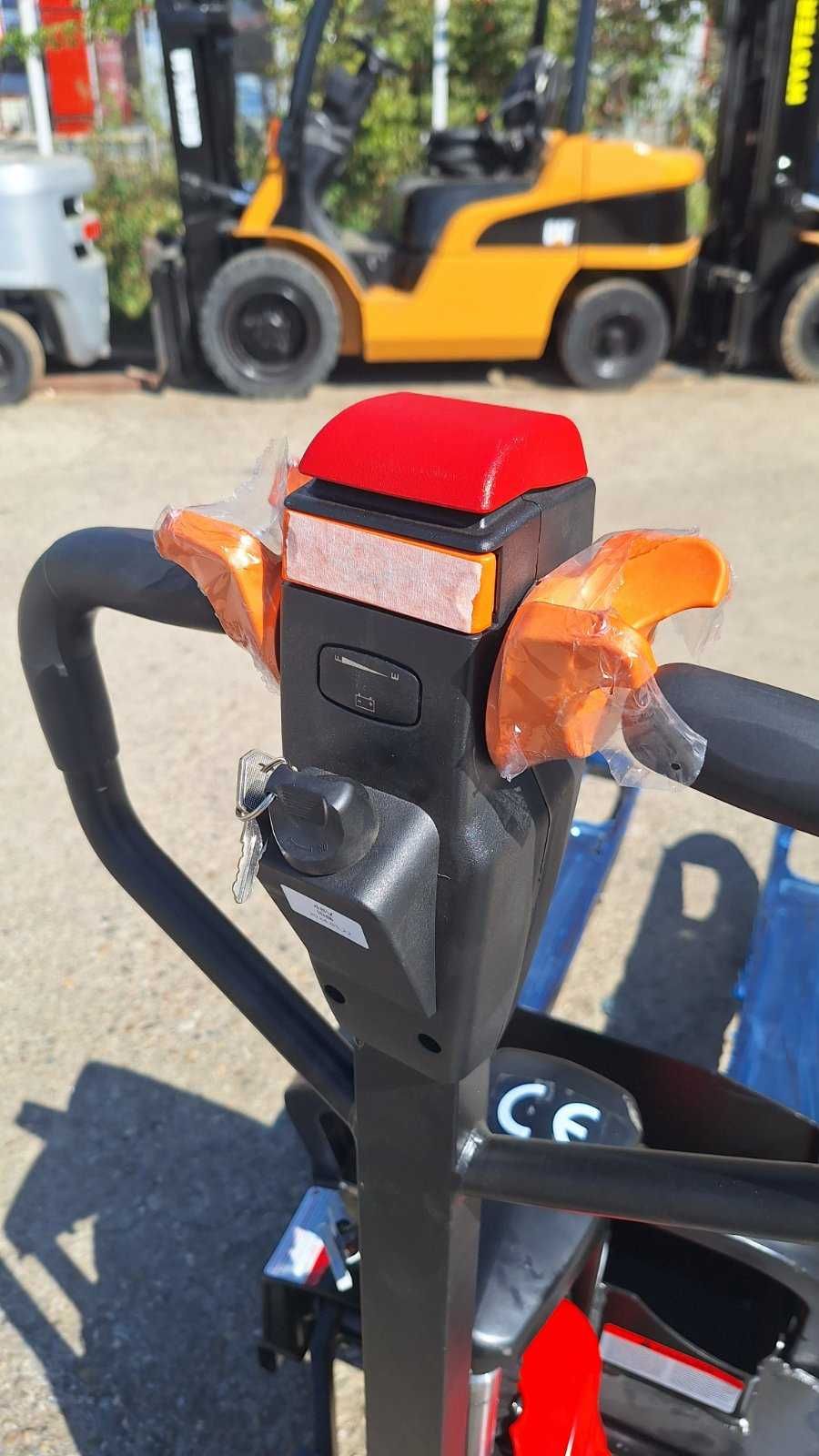 transpalet electric 2 tone acumulator AGM amovibil