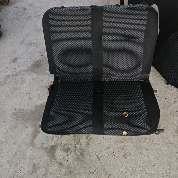 Седьмой ряд сидения ларгус