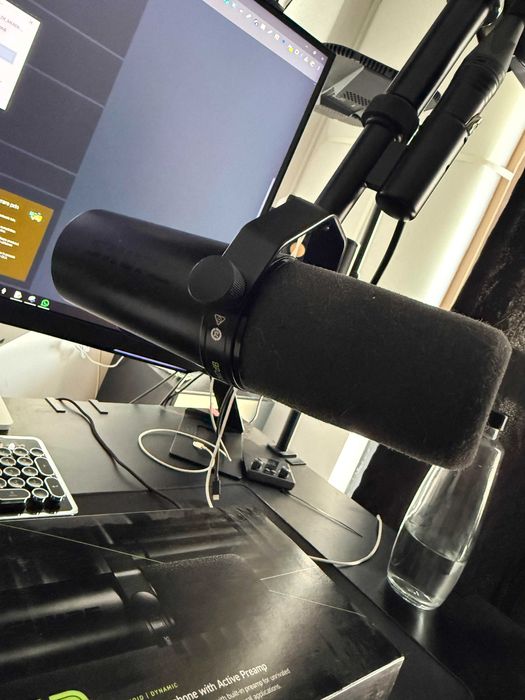 SHURE SM7DB Microfon de Podcast Active Dynamic stare perfectă garanție