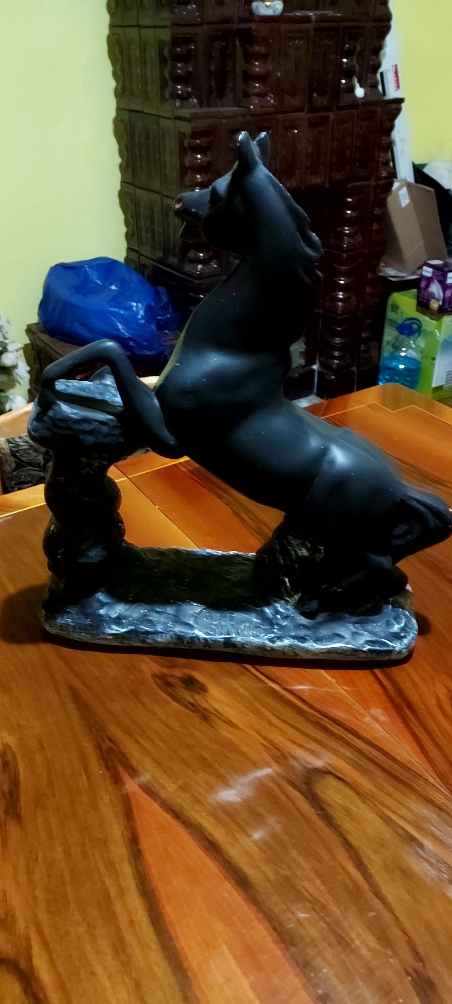 Sculptură ceramică cal negru
