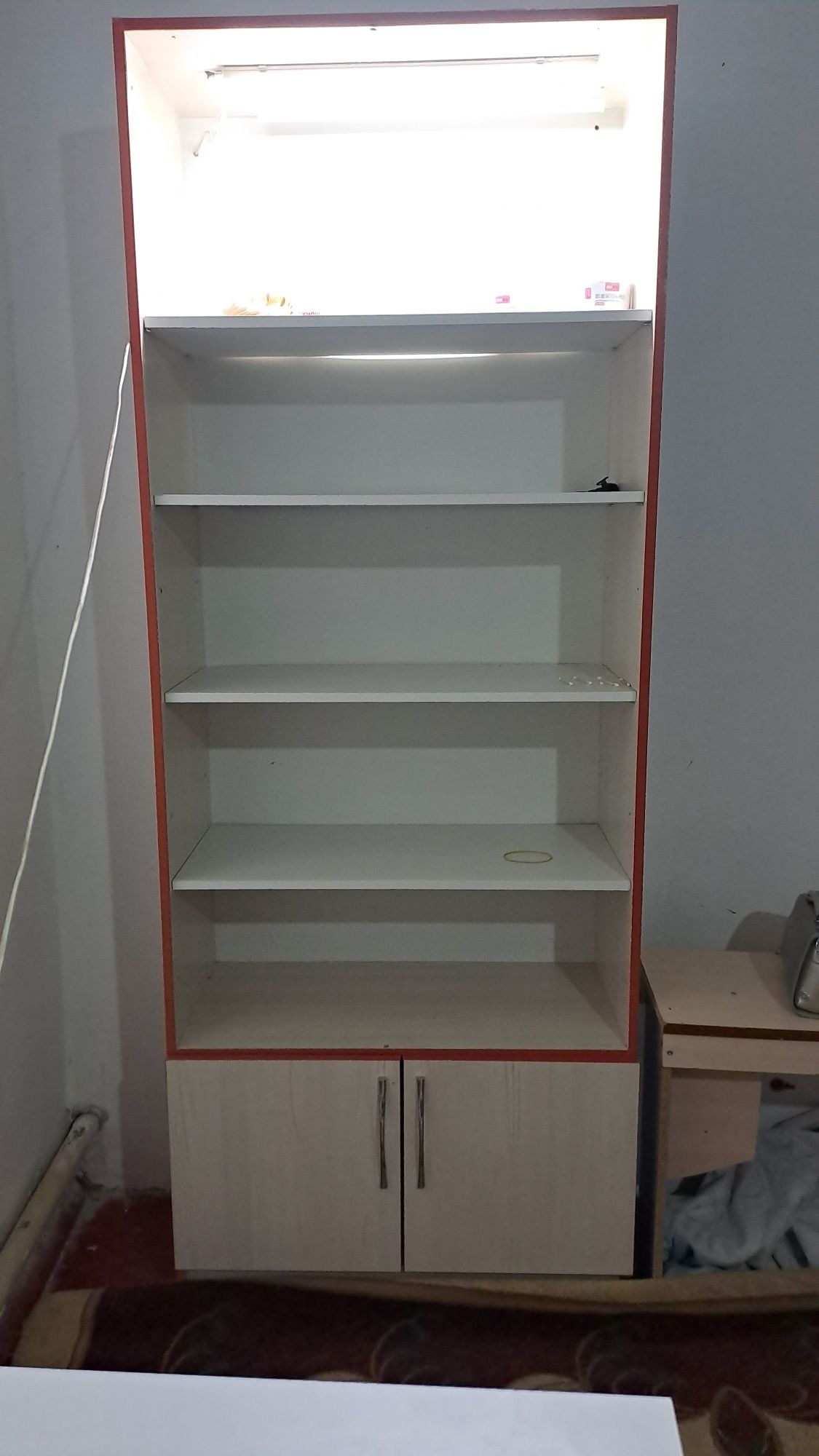 Стеллаж полка лампасымен