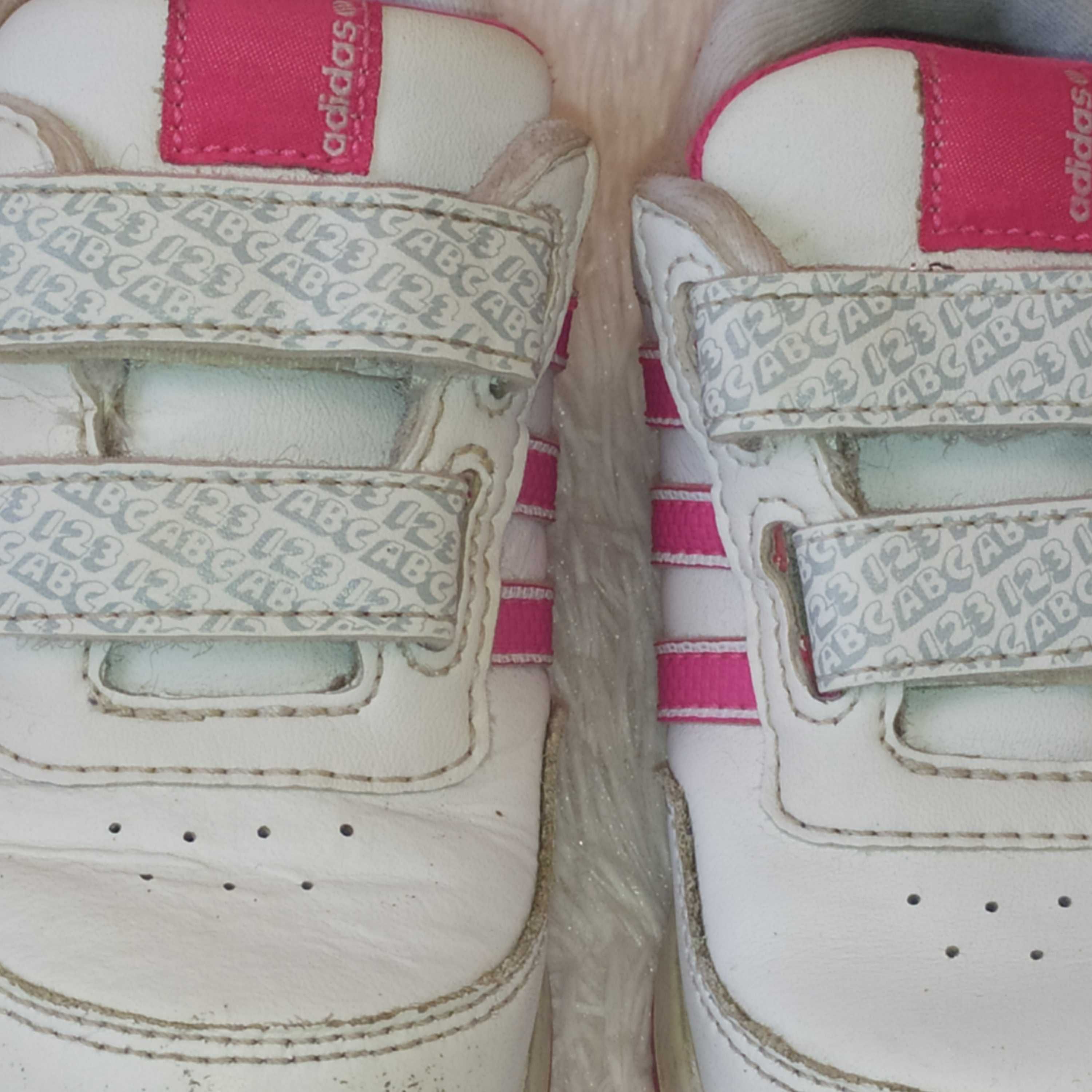 Кроссовки для девочки Adidas. *о675