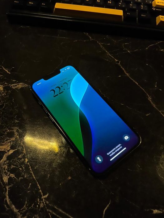 Срочно продаю, iphone 13 pro alpine green, 256 gb 77 екб