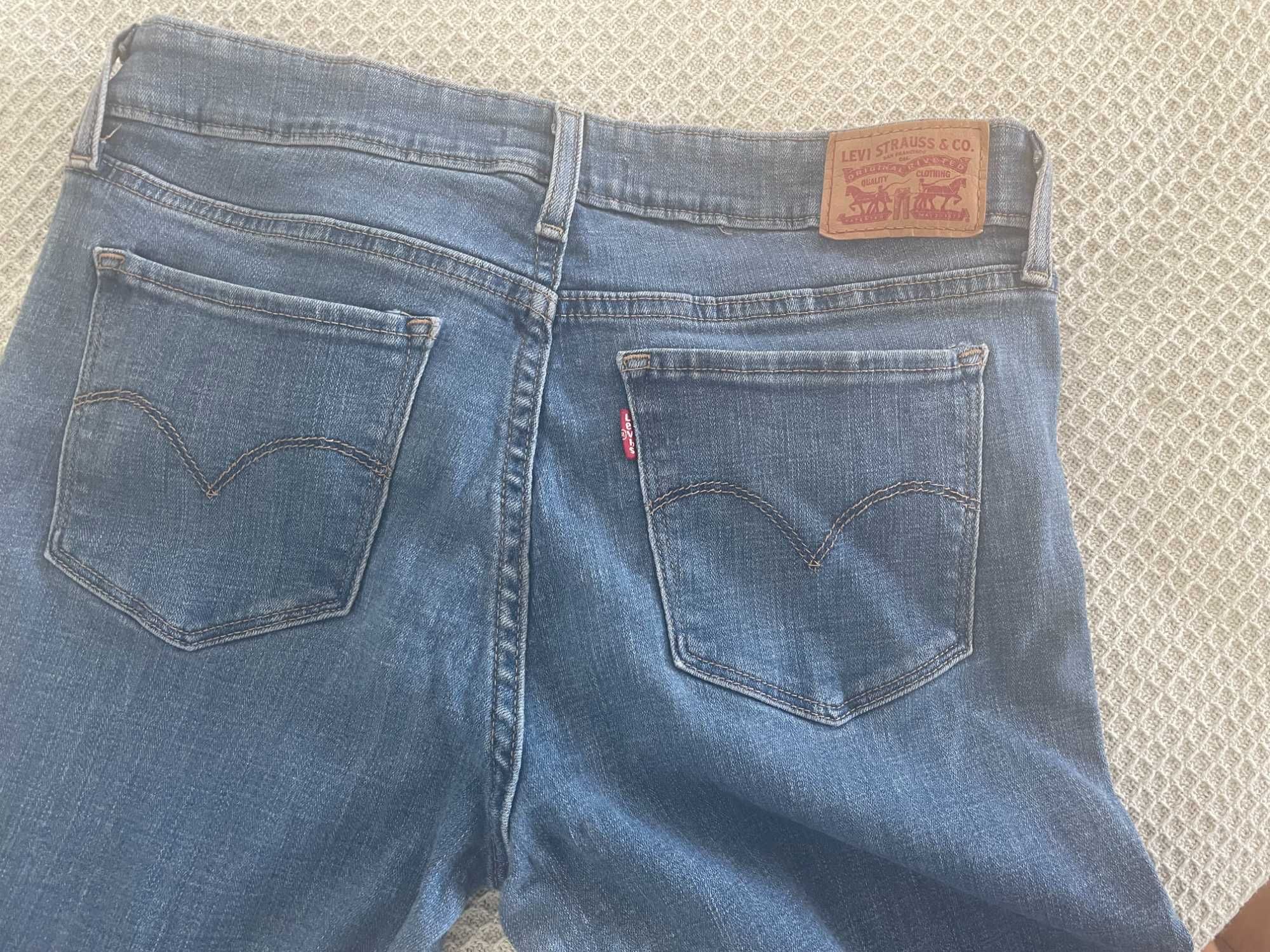 Original Levi's 711 Сини дънки, като нови,  UK nomer 12