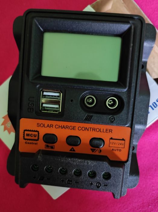 Controler solar , multimetrul