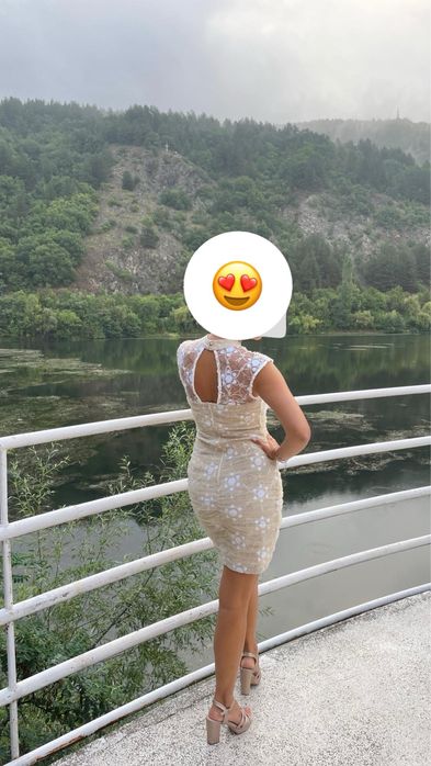 Официална рокля Lucy