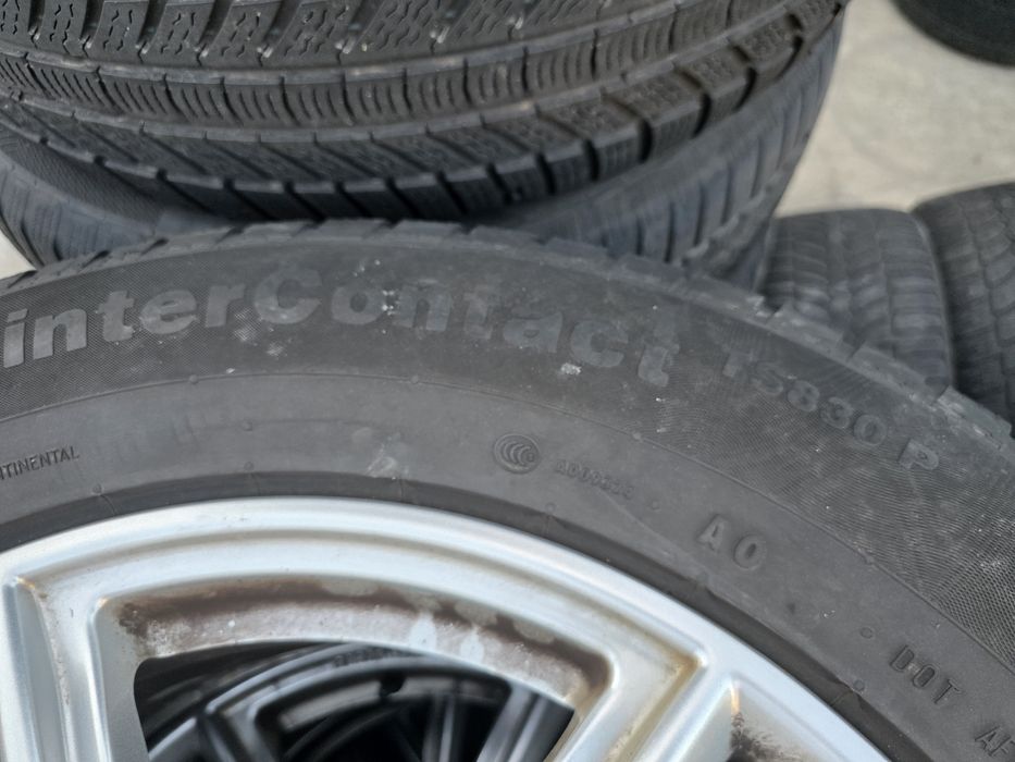 4бр Зимни гуми 255 60 18 - Continental