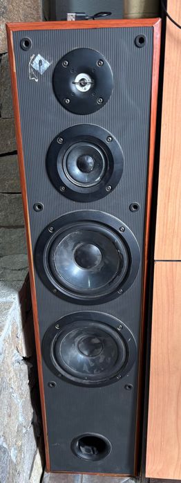 тонколона и усилвател