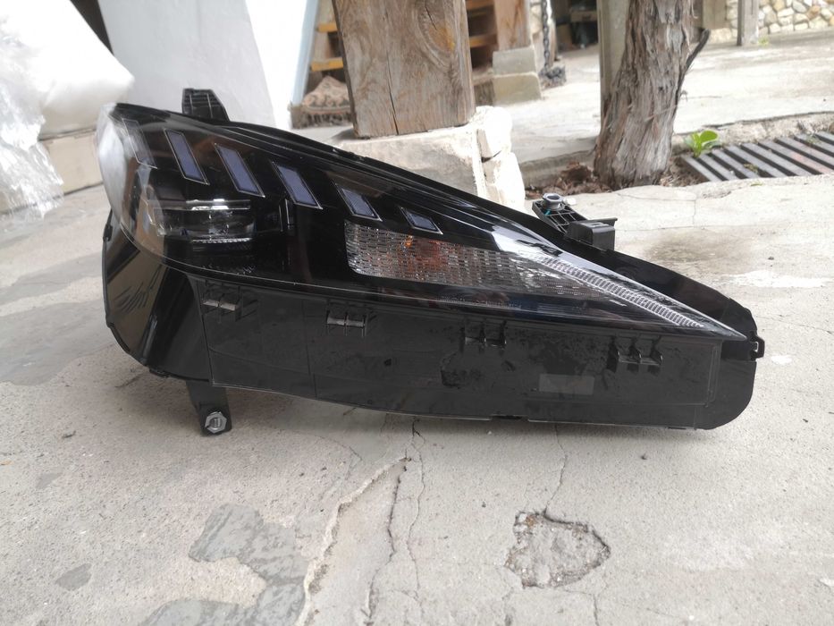 Фар MG4 десен LED /Фар MG 4/Фар MG Оригинален