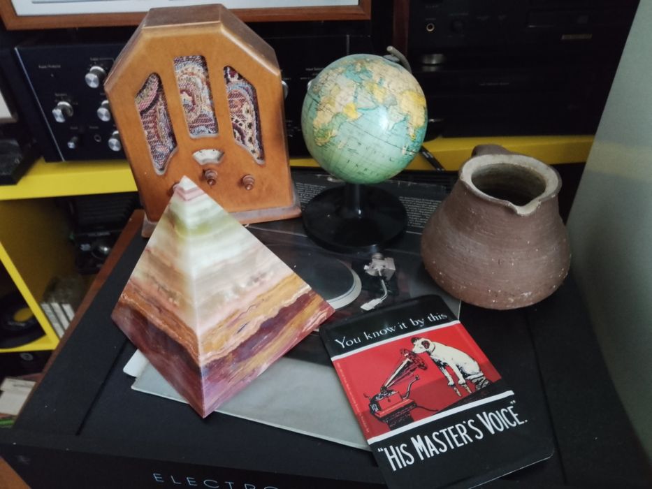 Obiecte decor, statuete, Stan și Bran, Glob pamantesc