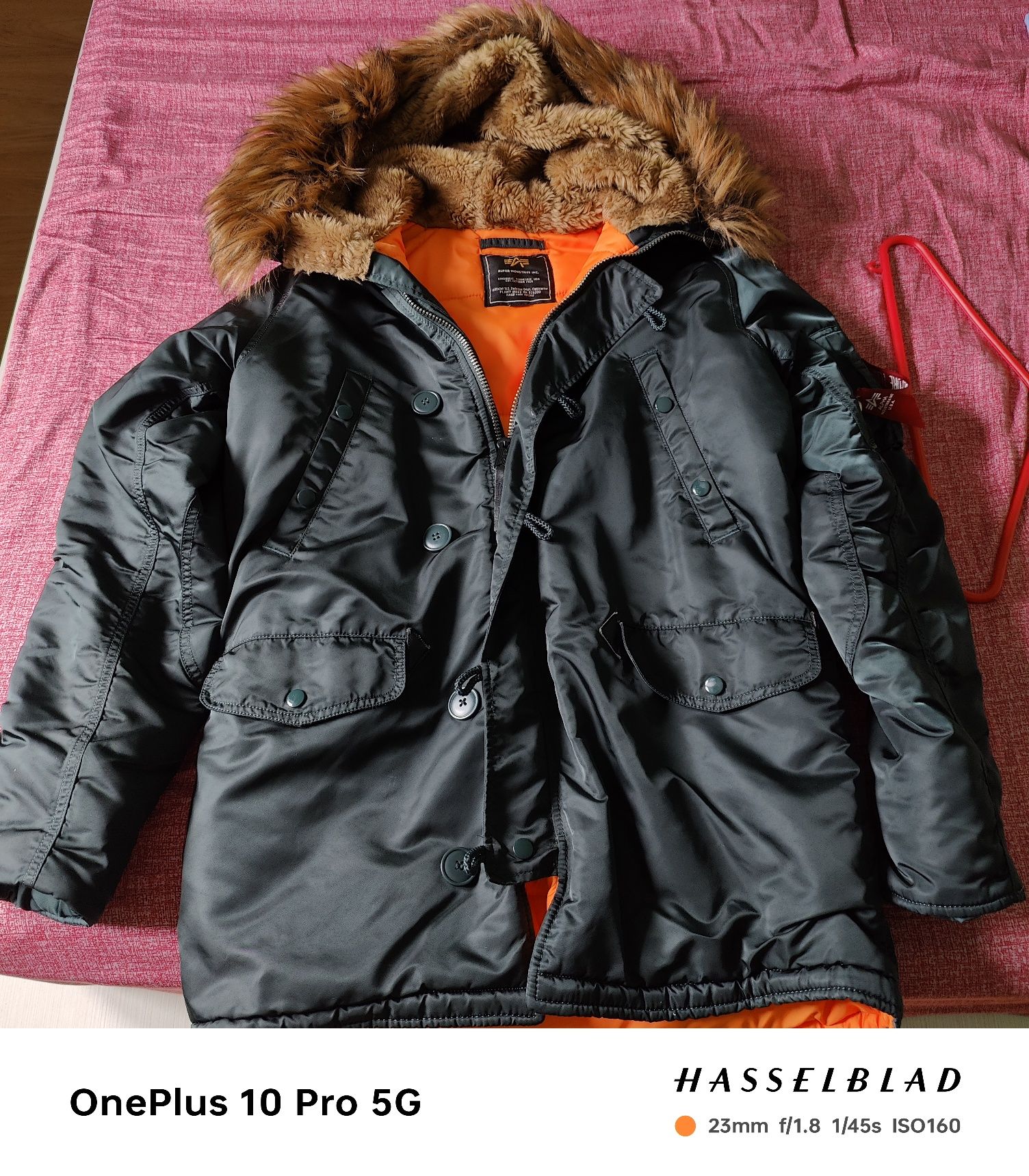 Vand parka fas matlasata brand Alpha industries