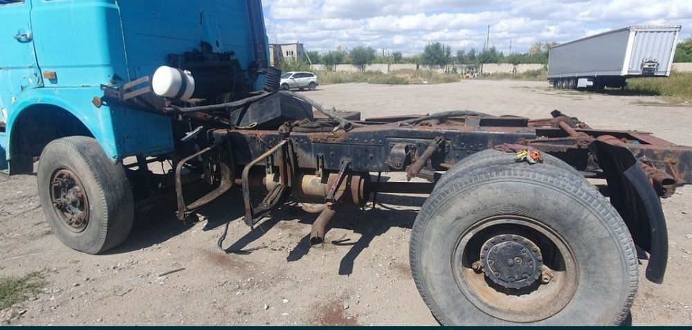 Продаётся рама супер МАЗ (одноосный) тягач