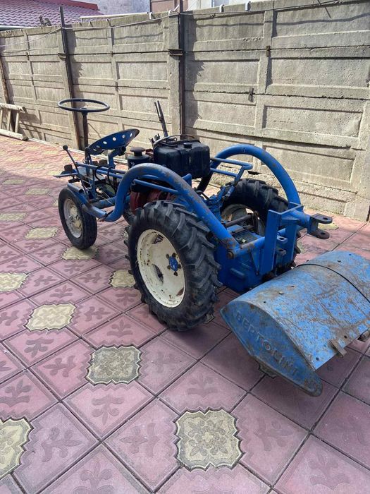Vând motocultor Bertolini 21cp  în stare perfectă de funcționare