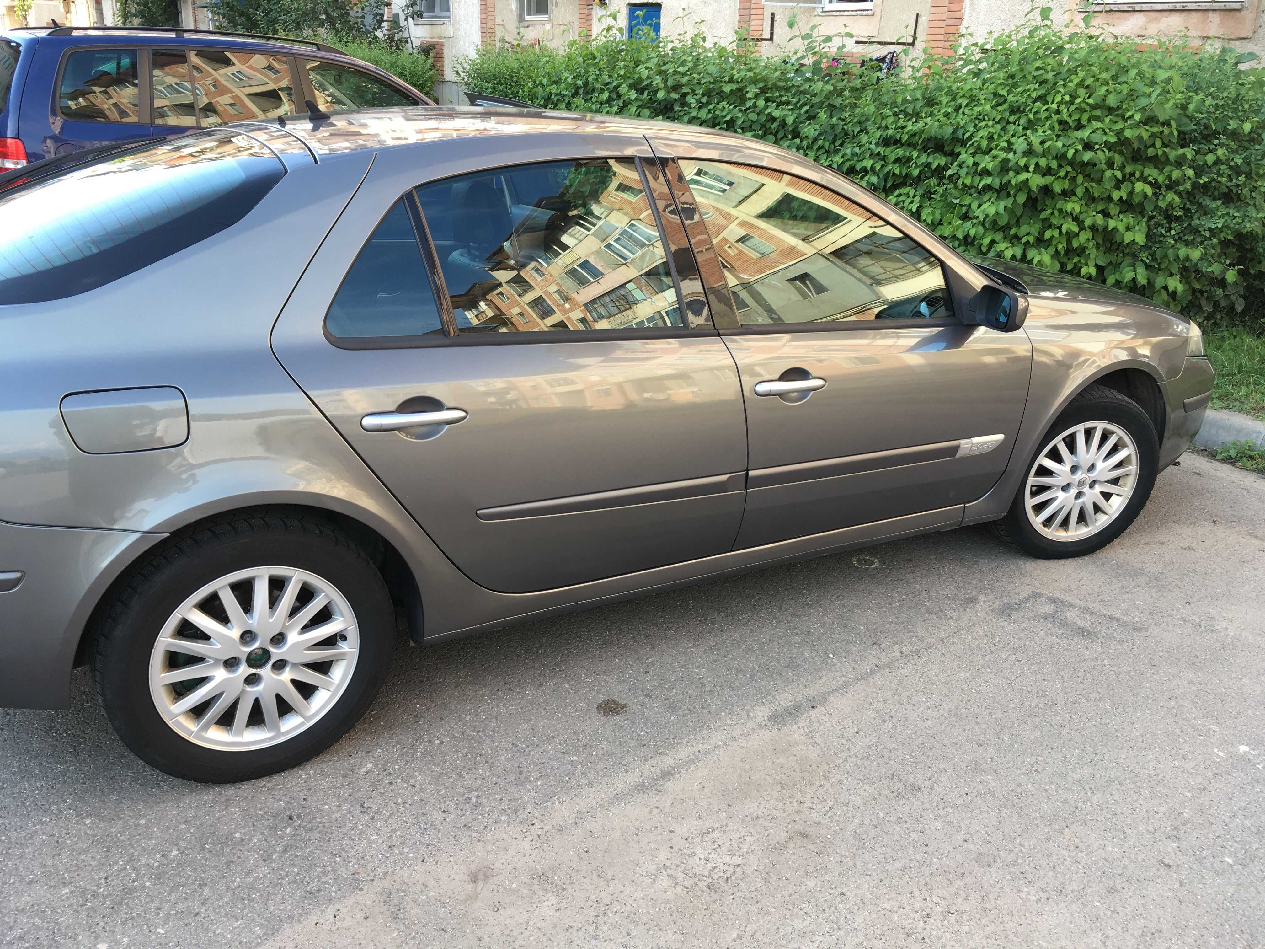 Renault Laguna 2 2.0 dci doar cateva piese...