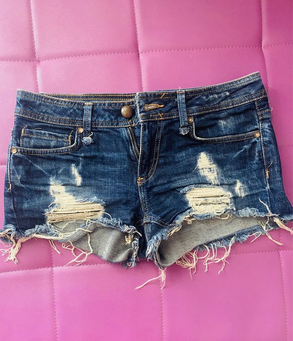 Pantaloni scurti de blugi, BERSHKA, marimea 34