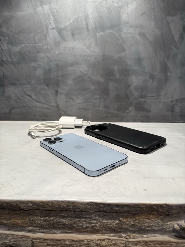 100% батерия! Iphone 13 Pro Max 256 GB Sierra Blue