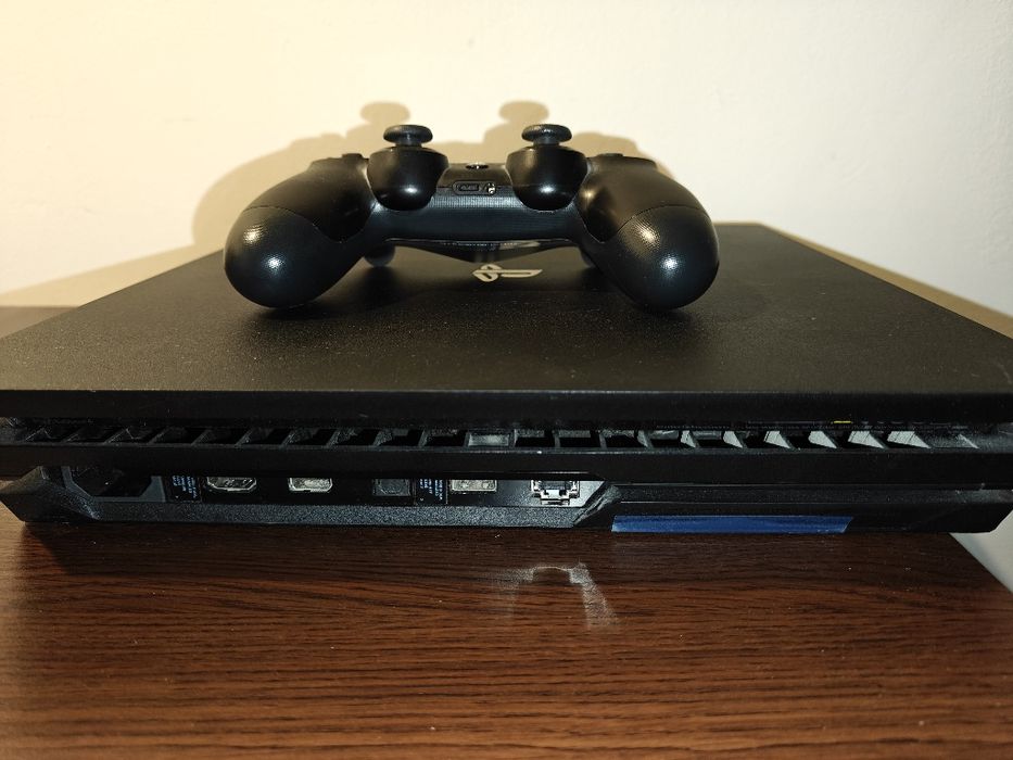 Playstation 4 PRO 1TB MK 11