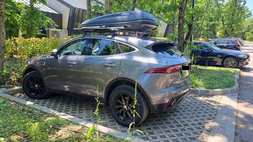 Jaguar E-Pace, Бензин, 250 к.с., 125,000 км реален пробег + 2 ключа
