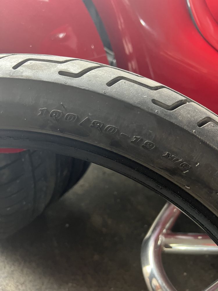 Dunlop Предна 100/90/19 Задна гума 150/80/16